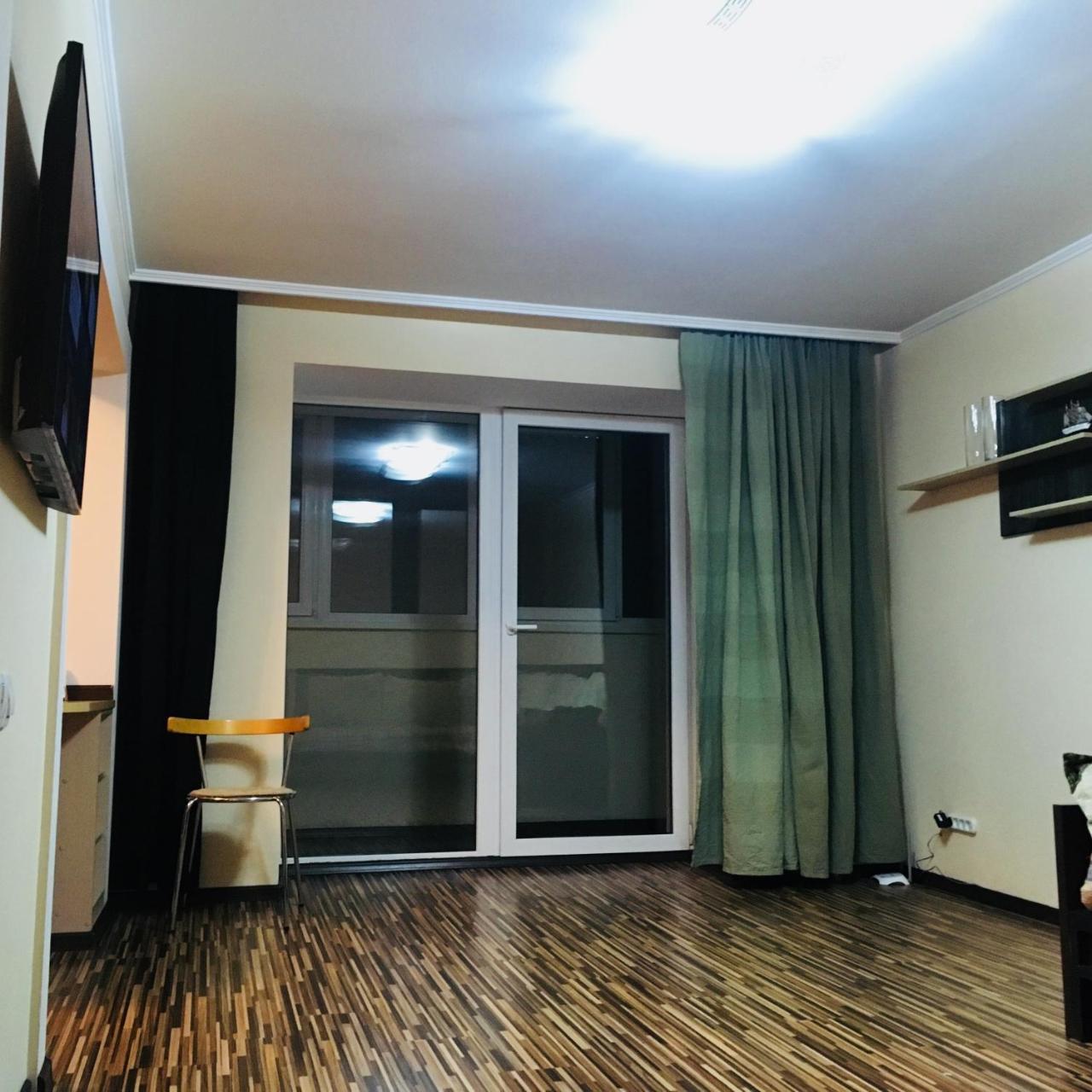 Apartment On Republic Square Ustʼ-Kamenogorsk Zewnętrze zdjęcie